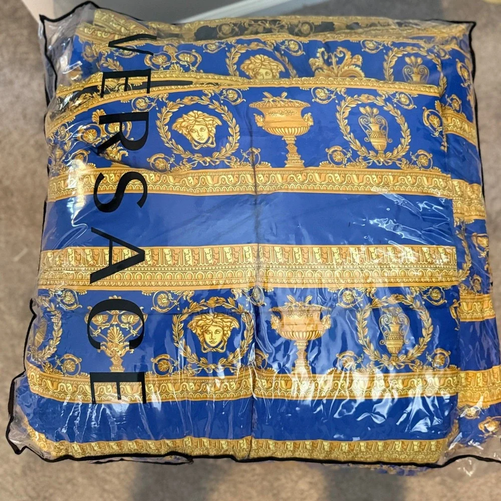 Versace Barocco Reversible Comforter Blue Black Gold Medusa Made in Italy NEW